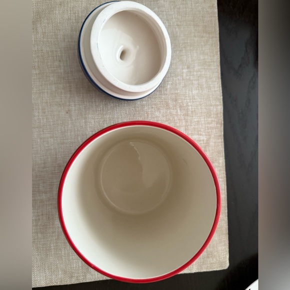 Life is Good Jar Peace Red with blue lid with paw handle for Pet Treats - Picture 3 of 4